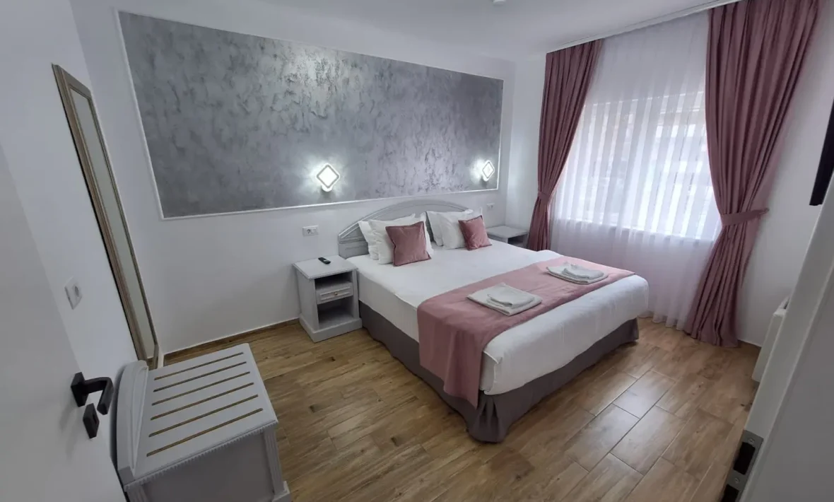Apartament 2 camere – regim hotelier Băile Felix
